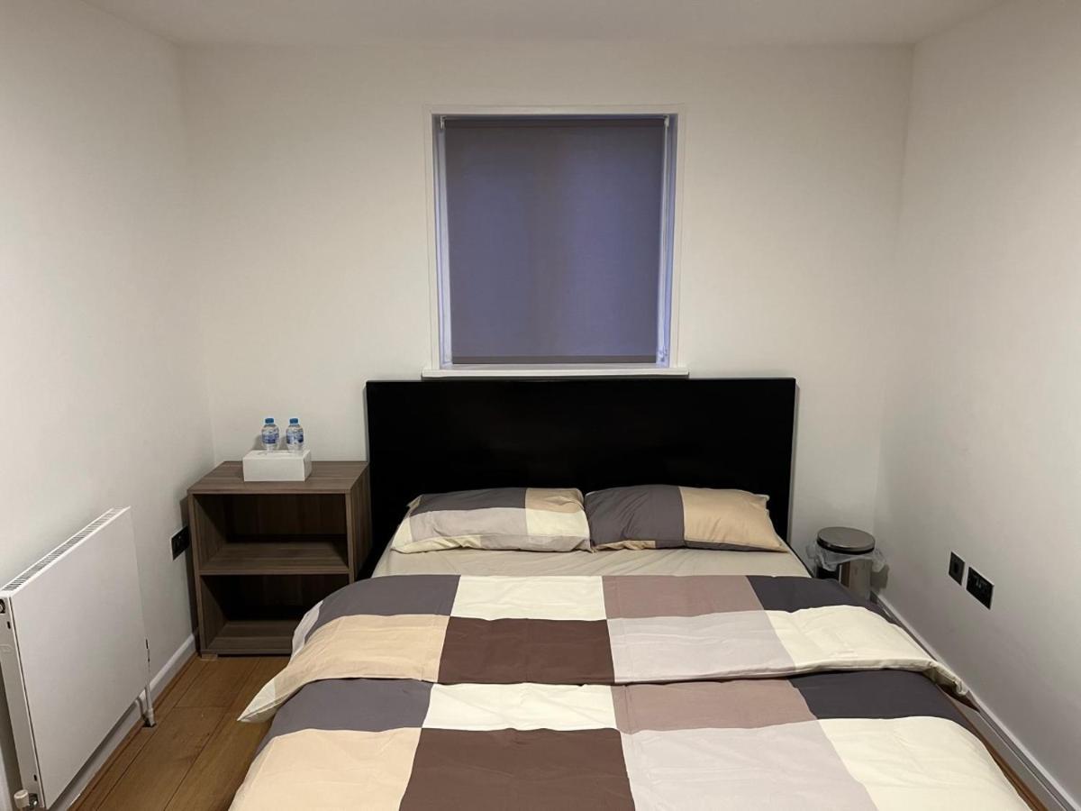 Three Bedroom House In Tooting By Star Apartments 런던 외부 사진